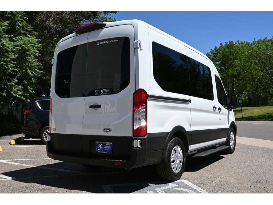Used 2019 Ford Transit 150 XL image 6