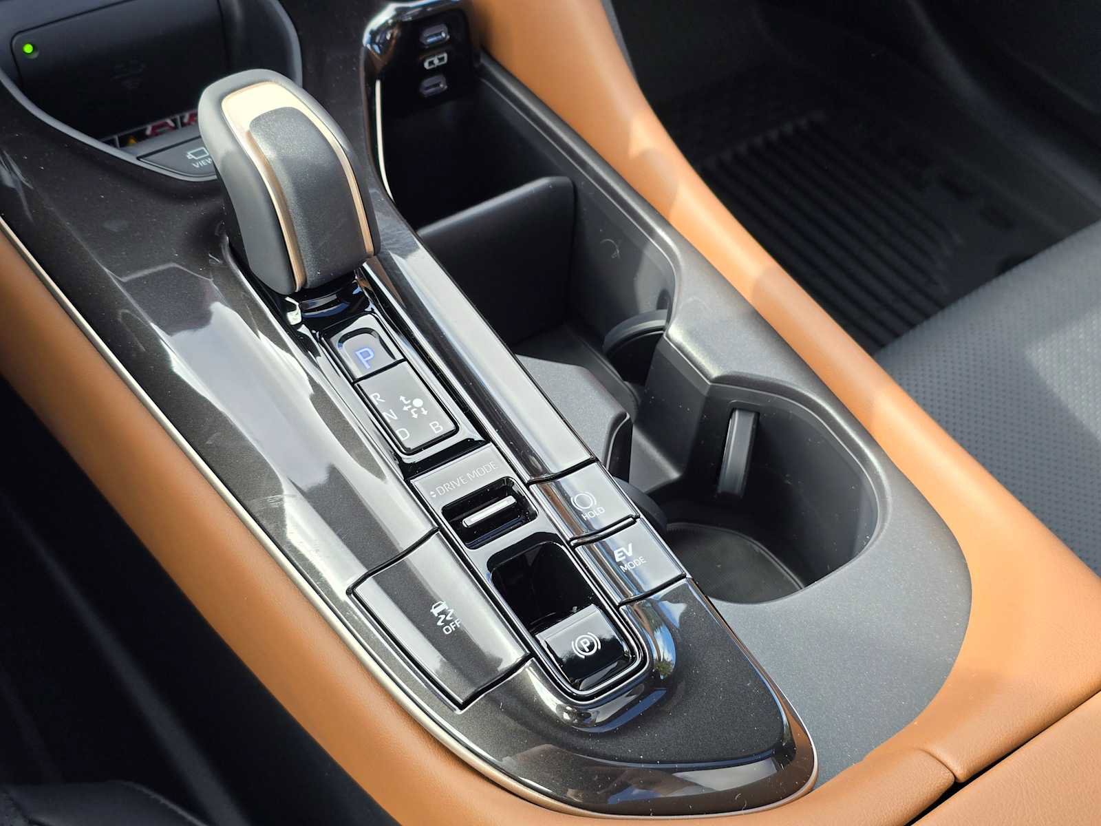 New 2026 Toyota Crown Limited AWD/4WD image 25