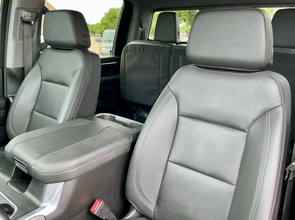 Used 2024 GMC Sierra 3500 SLT w/ SLT Premium Package image 43