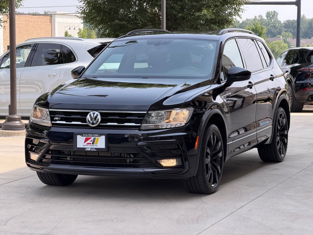 Used 2021 Volkswagen Tiguan SE R-Line AWD/4WD image 11