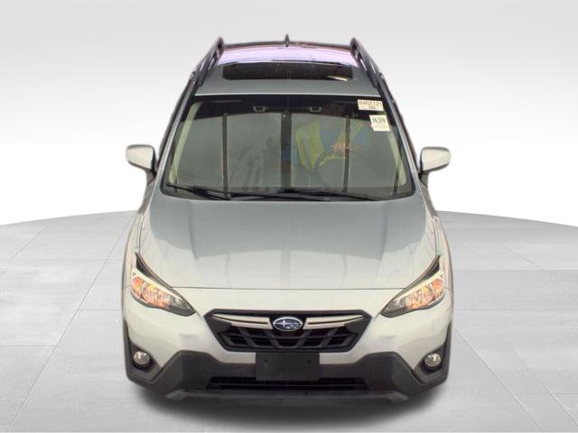 Used 2021 Subaru Crosstrek 2.0i Premium w/ Moonroof Package AWD/4WD image 2