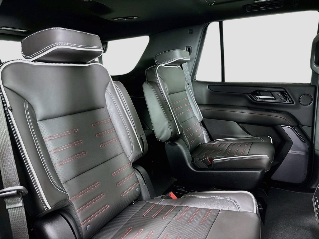 New 2026 GMC Yukon AT4 Ultimate AWD/4WD image 30