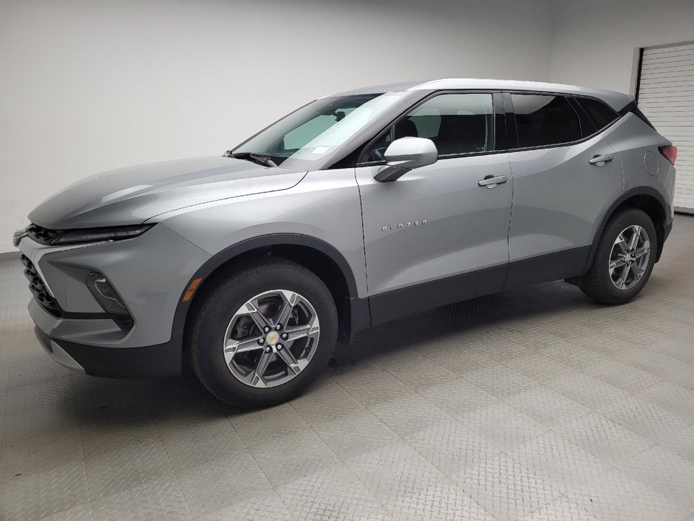 Used 2024 Chevrolet Blazer LT w/ LPO, Floor Liner Package FWD image 2