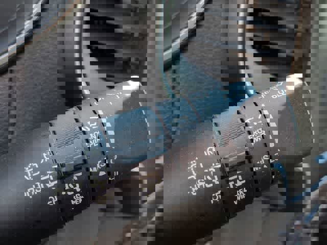 Used 2021 Jeep Cherokee Latitude Plus image 25