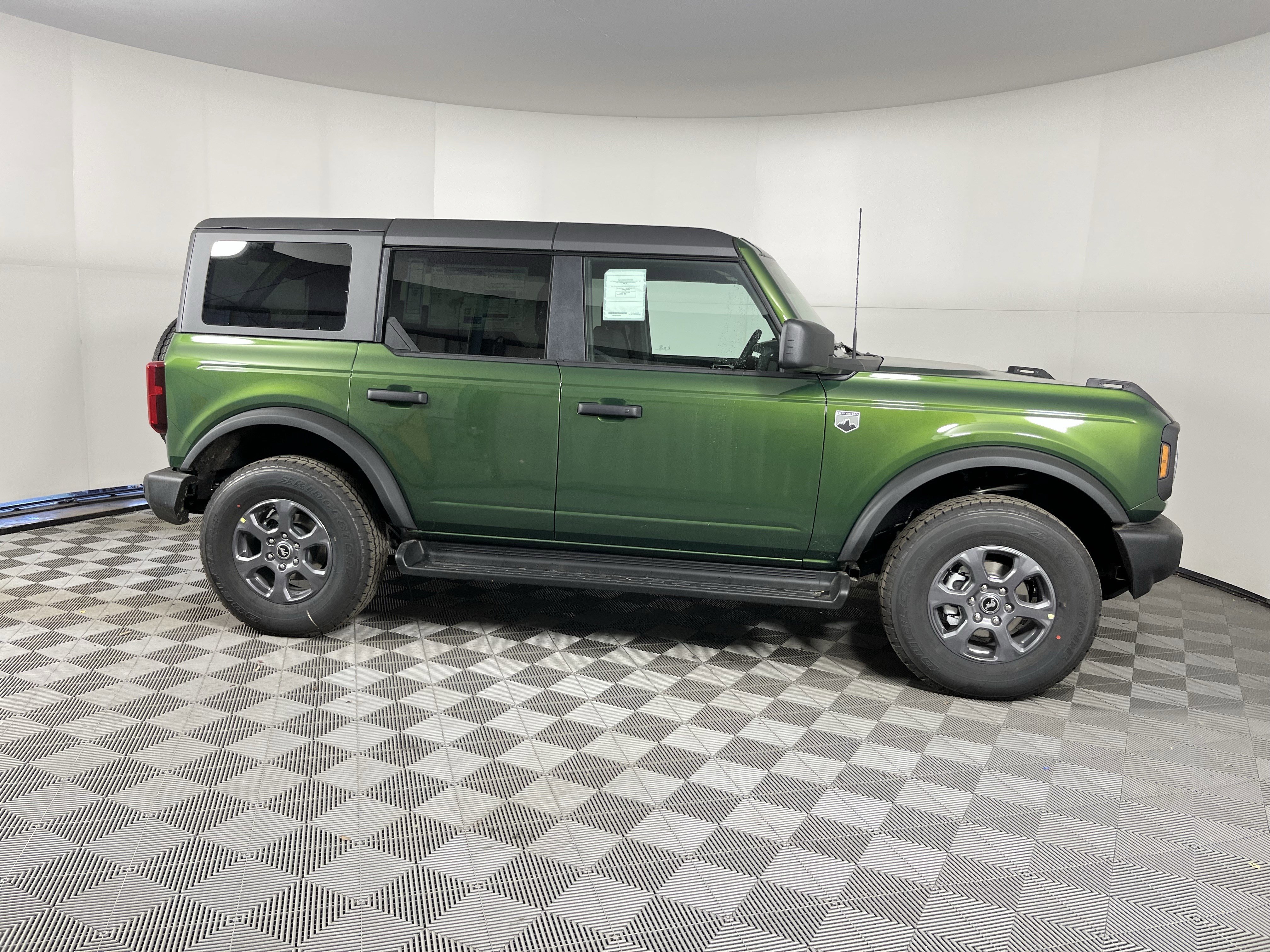 New 2025 Ford Bronco Big Bend image 6
