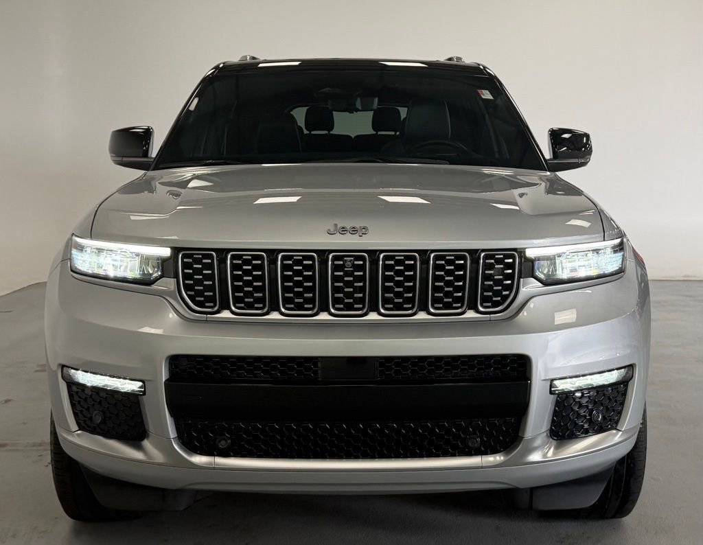 Used 2022 Jeep Grand Cherokee L Summit w/ Advanced Protech Group IV AWD/4WD image 7