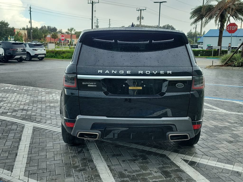 Used 2018 Land Rover Range Rover Sport HSE AWD/4WD image 4
