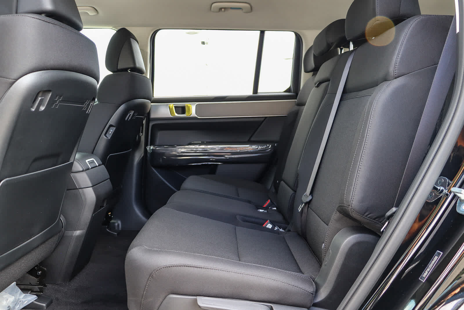 New 2027 Hyundai Santa Fe SE FWD image 19