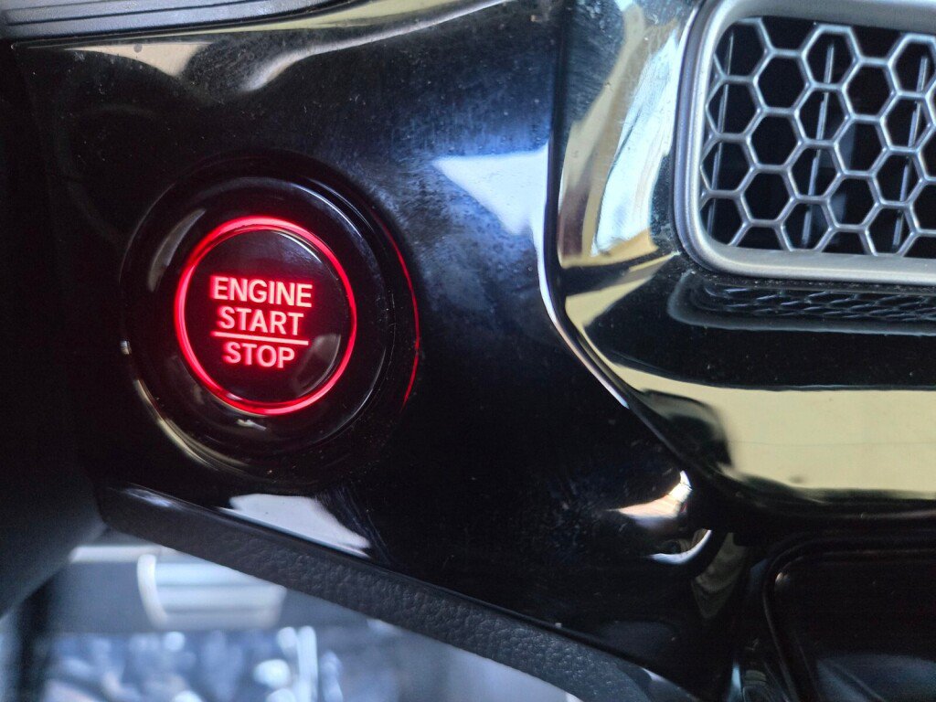 Certified 2025 Honda Civic Sport image 18