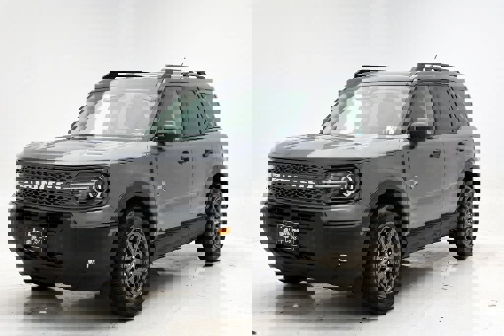 Used 2025 Ford Bronco Sport Big Bend w/ Convenience Package image 2