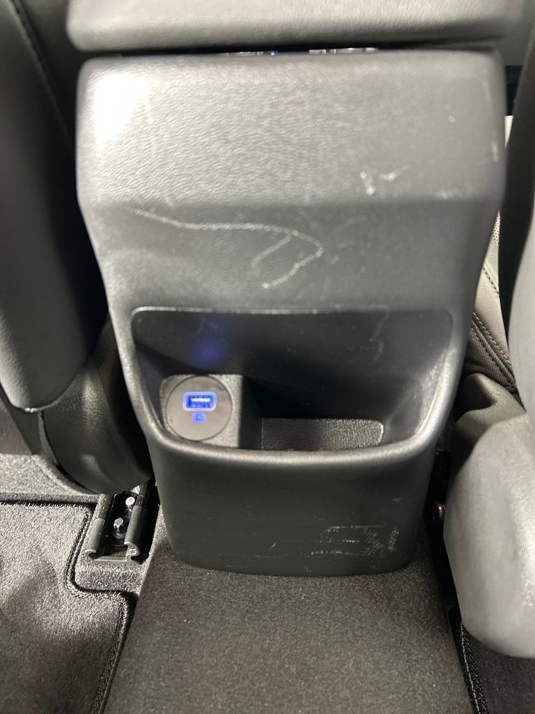 Certified 2022 Hyundai Kona Limited image 18