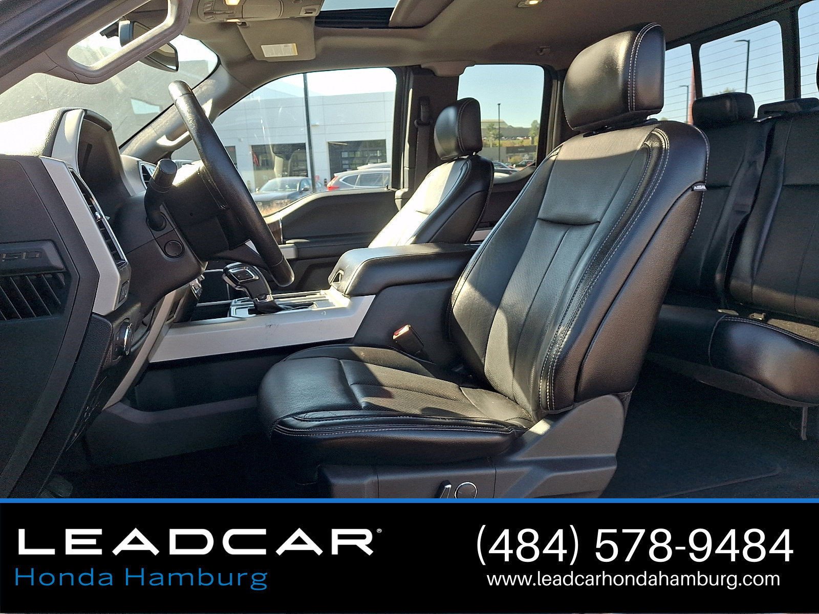 Used 2018 Ford F150 Lariat w/ Equipment Group 502A Luxury AWD/4WD image 14