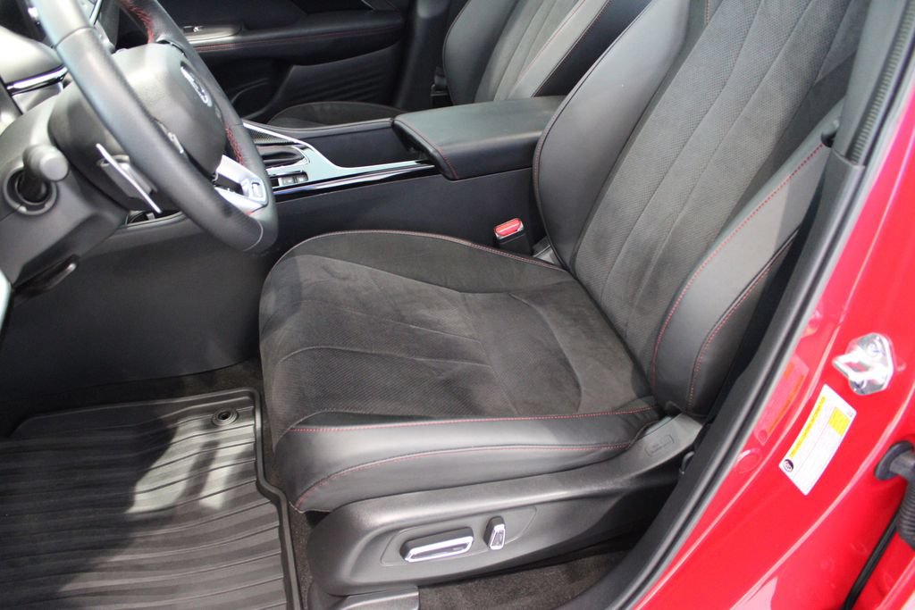 Certified 2025 Acura ADX A-Spec AWD/4WD image 11