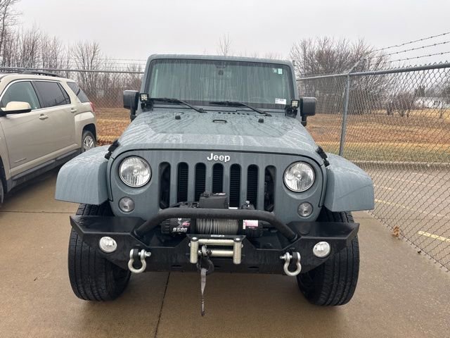 Used 2015 Jeep Wrangler Unlimited Sahara w/ Connectivity Group image 2