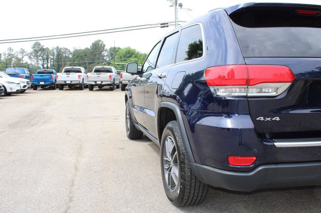 Used 2017 Jeep Grand Cherokee Limited w/ Luxury Group II AWD/4WD image 33