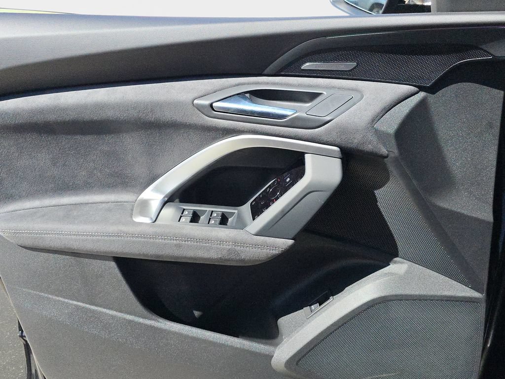 New 2026 Audi SQ5 Premium Plus AWD/4WD image 18