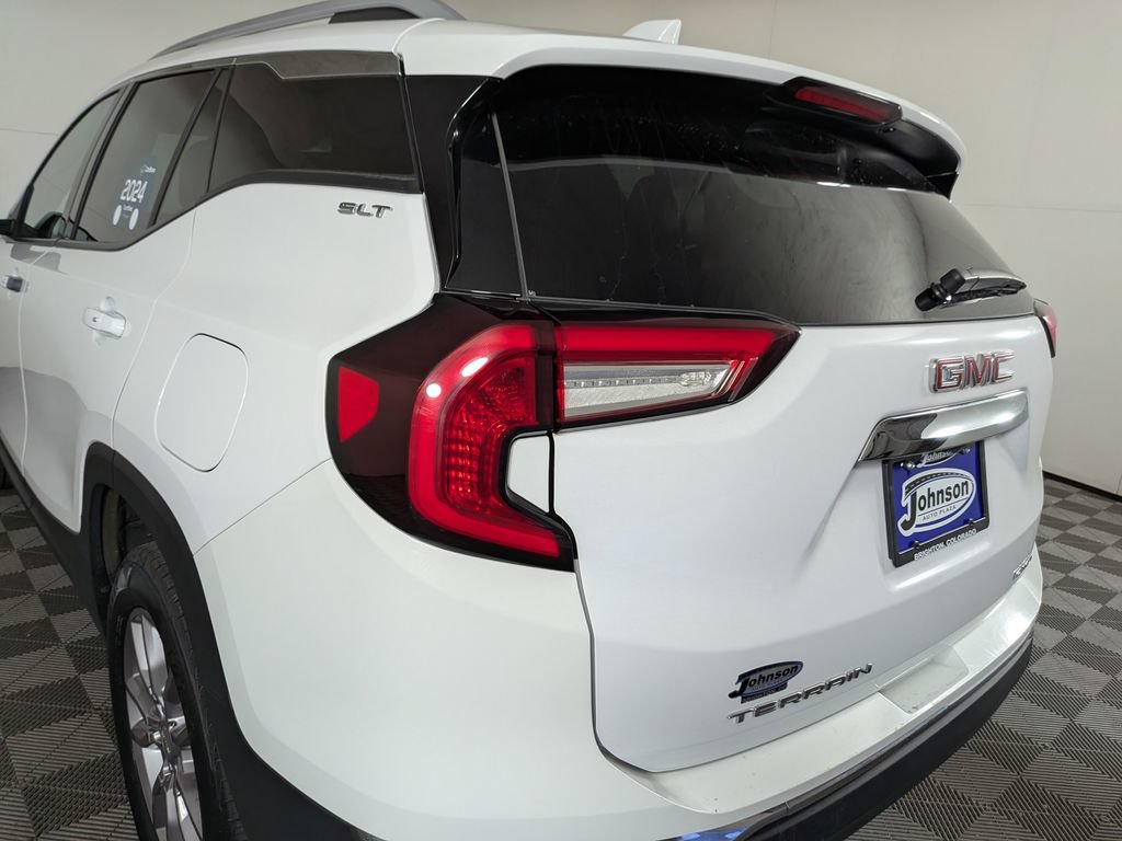 Certified 2024 GMC Terrain SLT AWD/4WD image 10