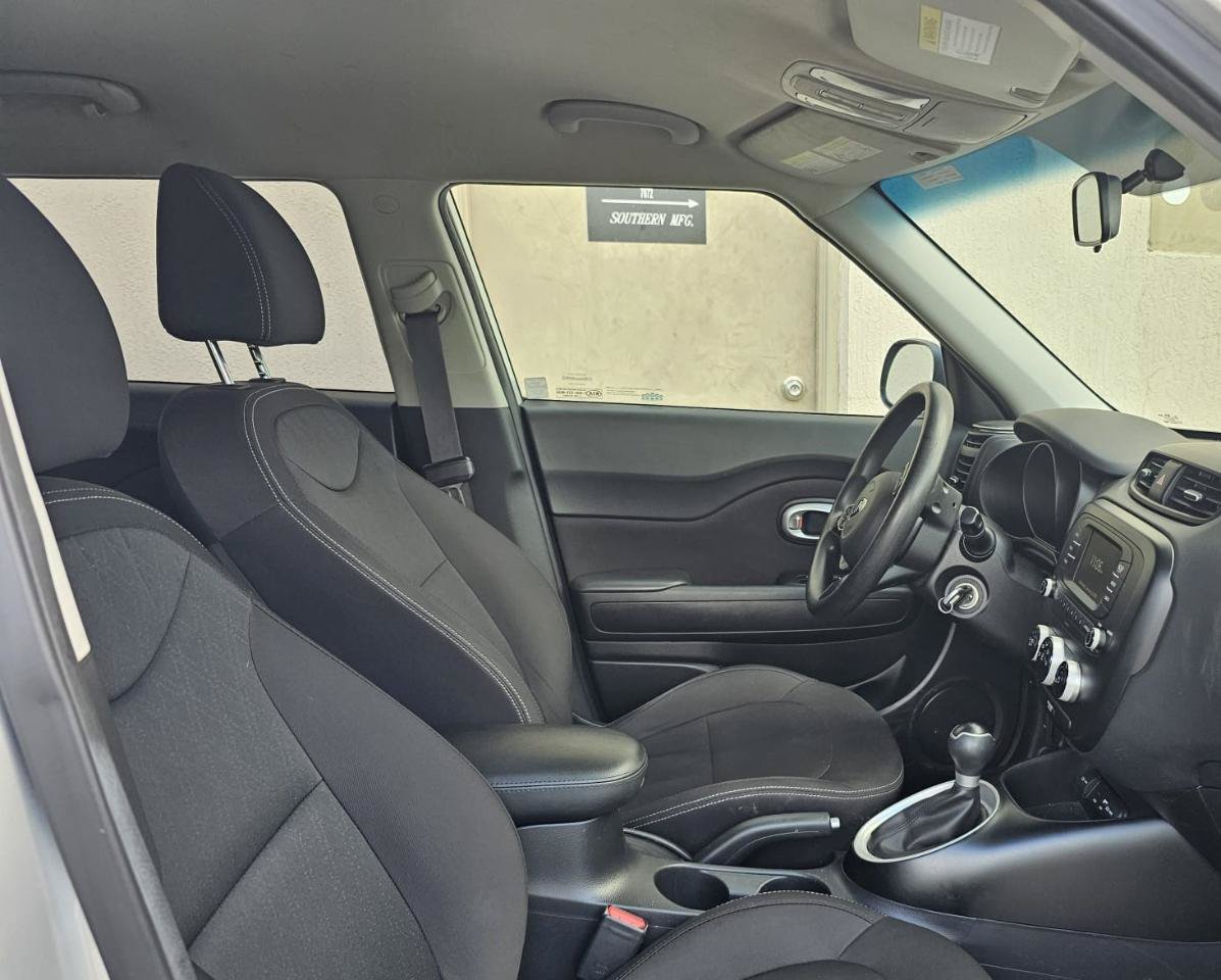 Used 2018 Kia Soul FWD image 20
