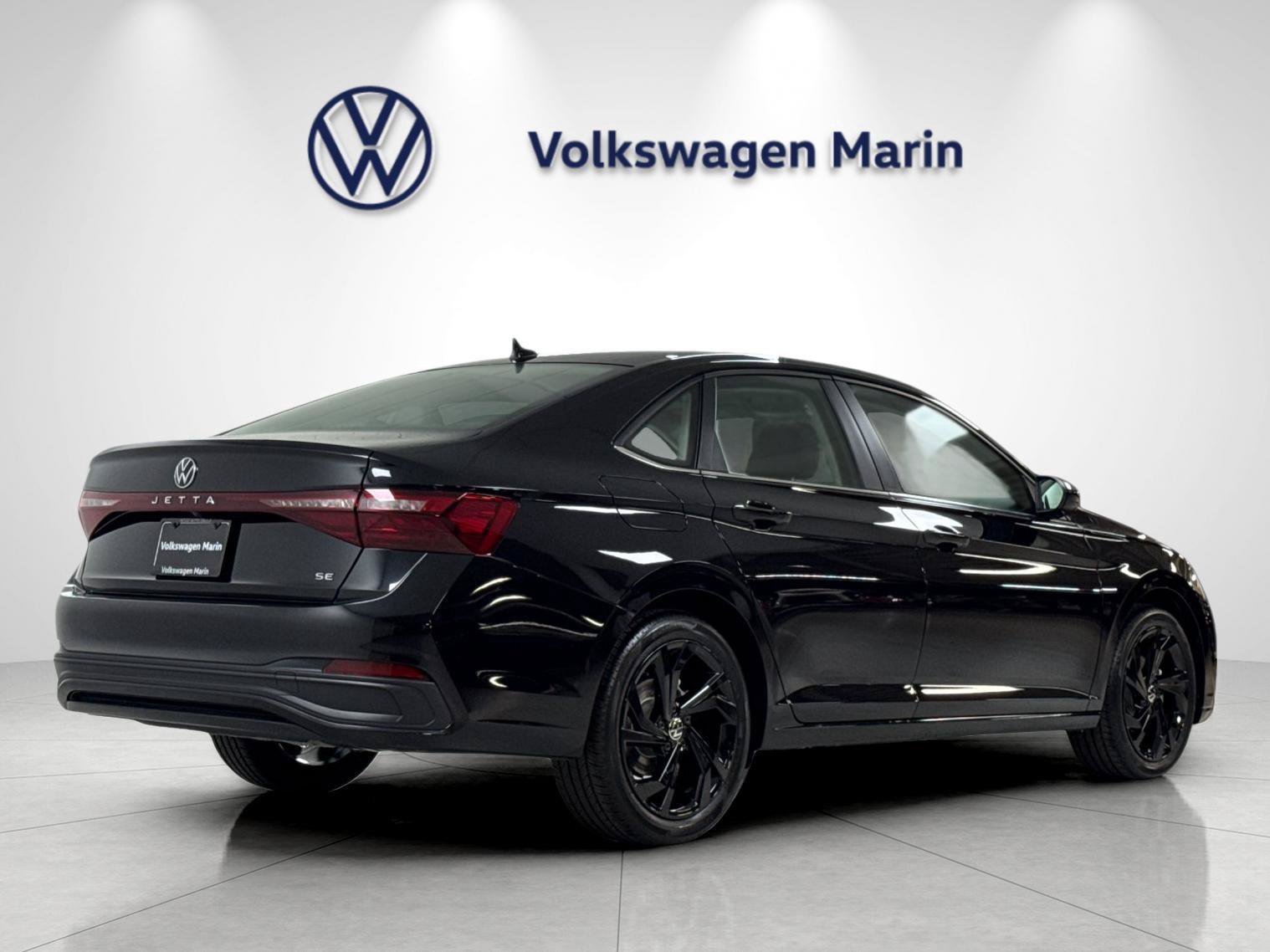 New 2026 Volkswagen Jetta SE FWD image 5