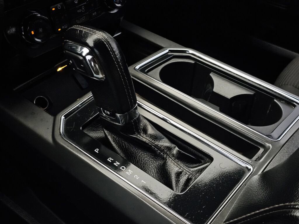 Used 2016 Ford F150 XLT w/ Equipment Group 302A Luxury image 24