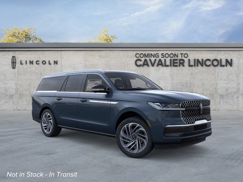New 2026 Lincoln Navigator L Reserve AWD/4WD image 7