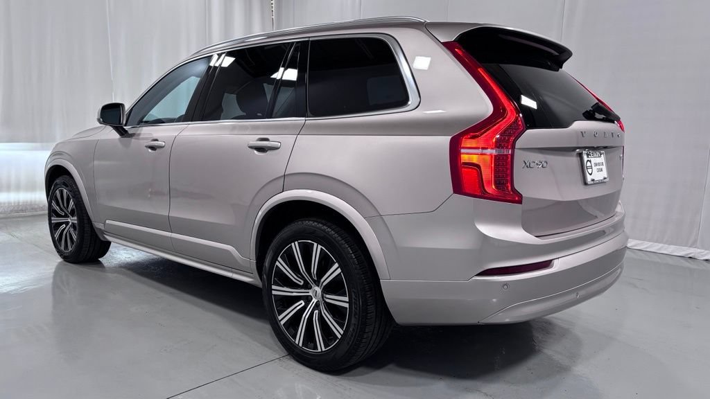 Certified 2023 Volvo XC90 B5 Core w/ Climate Package AWD/4WD image 8