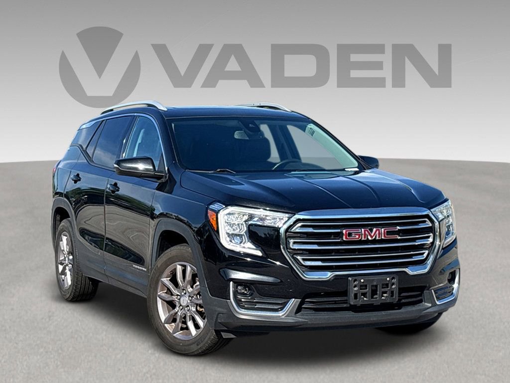 Used 2022 GMC Terrain SLT AWD/4WD image 1