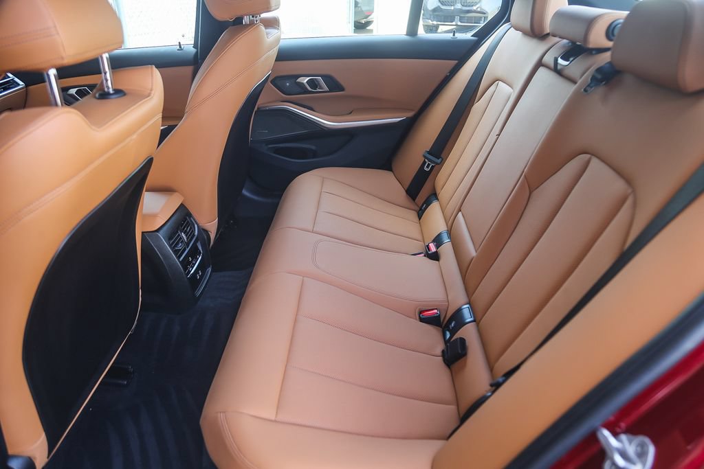 Used 2025 BMW M340i xDrive AWD/4WD image 15