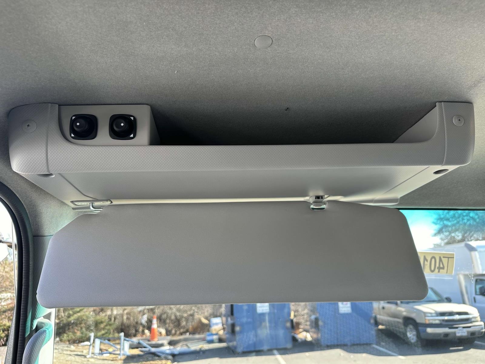 New 2024 Chevrolet Low Cab Forward image 26