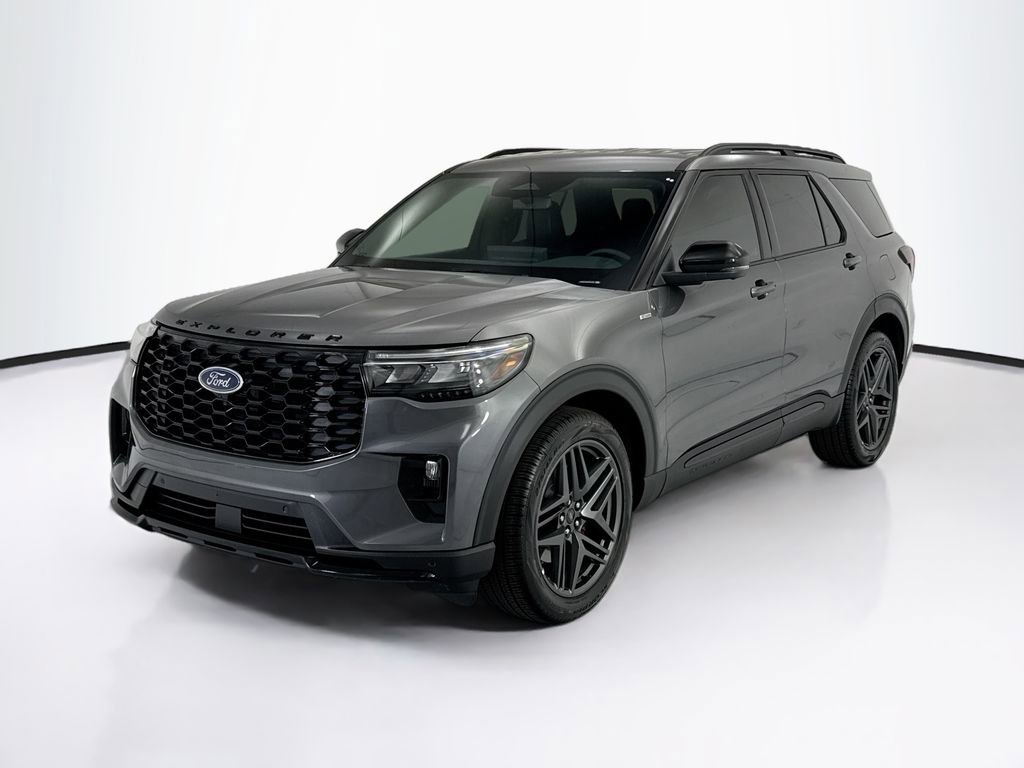 Used 2025 Ford Explorer ST-Line w/ Premium Package