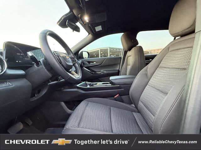 Used 2025 Chevrolet Equinox LT FWD image 26