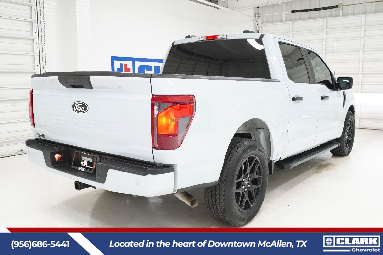 Used 2025 Ford F150 STX w/ STX Black Appearance Package RWD image 4