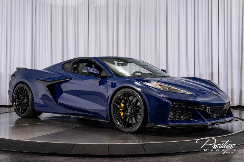 Used 2025 Chevrolet Corvette Z06 w/ Stealth Interior Trim Package image 30