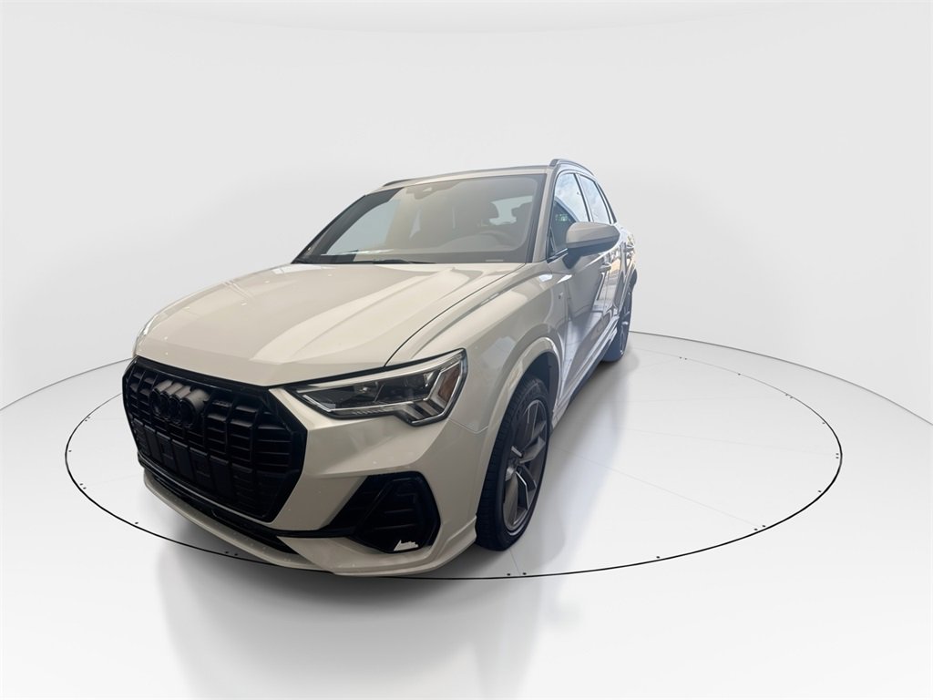 New 2025 Audi Q3 2.0T Premium image 4