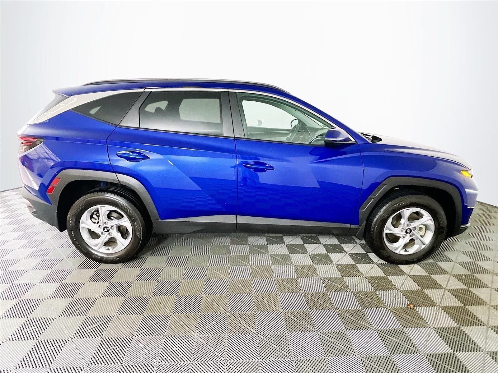 Certified 2023 Hyundai Tucson SEL w/ Cargo Package AWD/4WD image 11