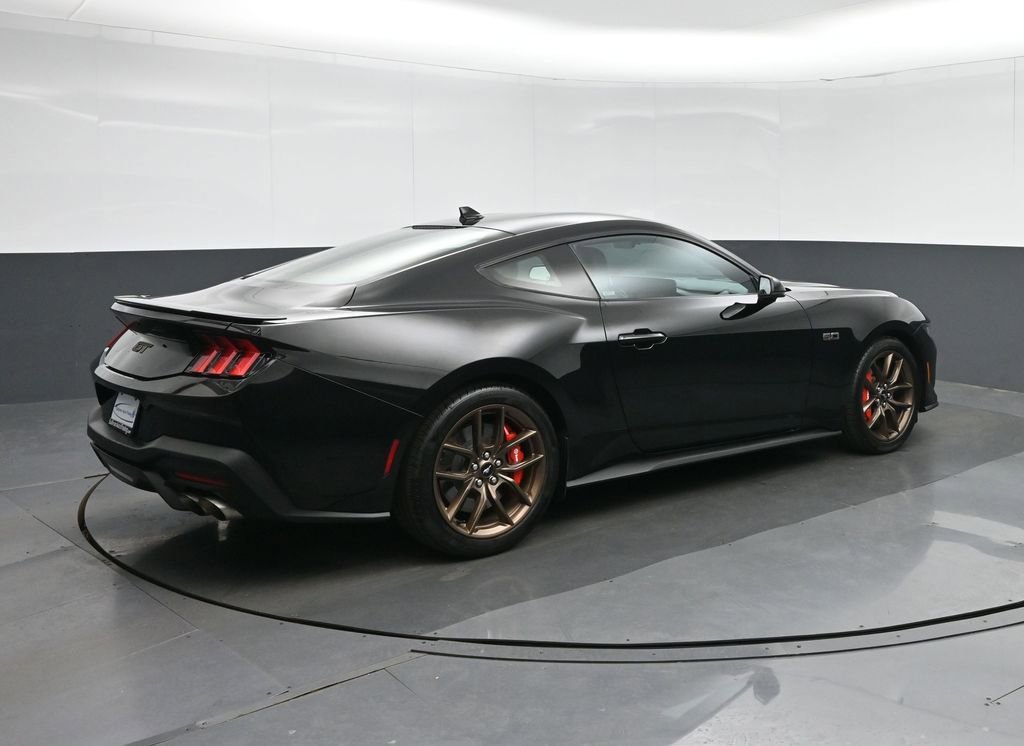 Used 2024 Ford Mustang GT Premium RWD image 7