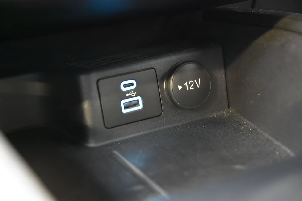 Used 2023 Ford Escape ST-Line FWD image 28