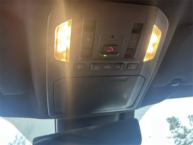 Used 2024 Toyota Highlander Platinum image 21