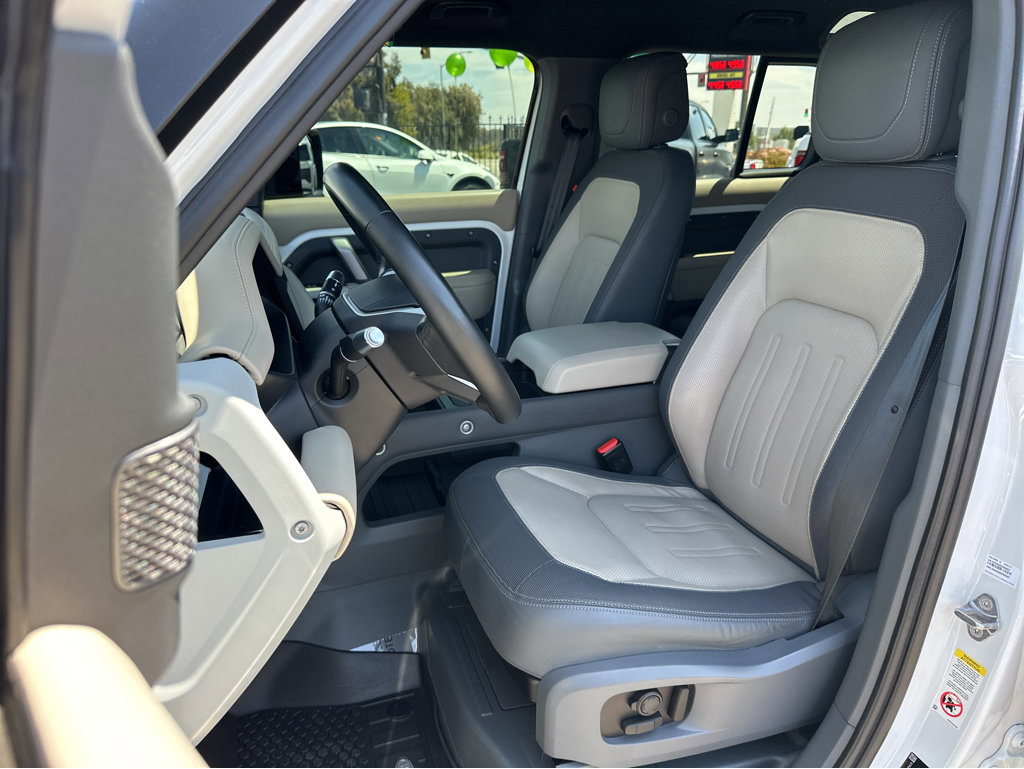 Used 2022 Land Rover Defender 110 X-Dynamic HSE image 8