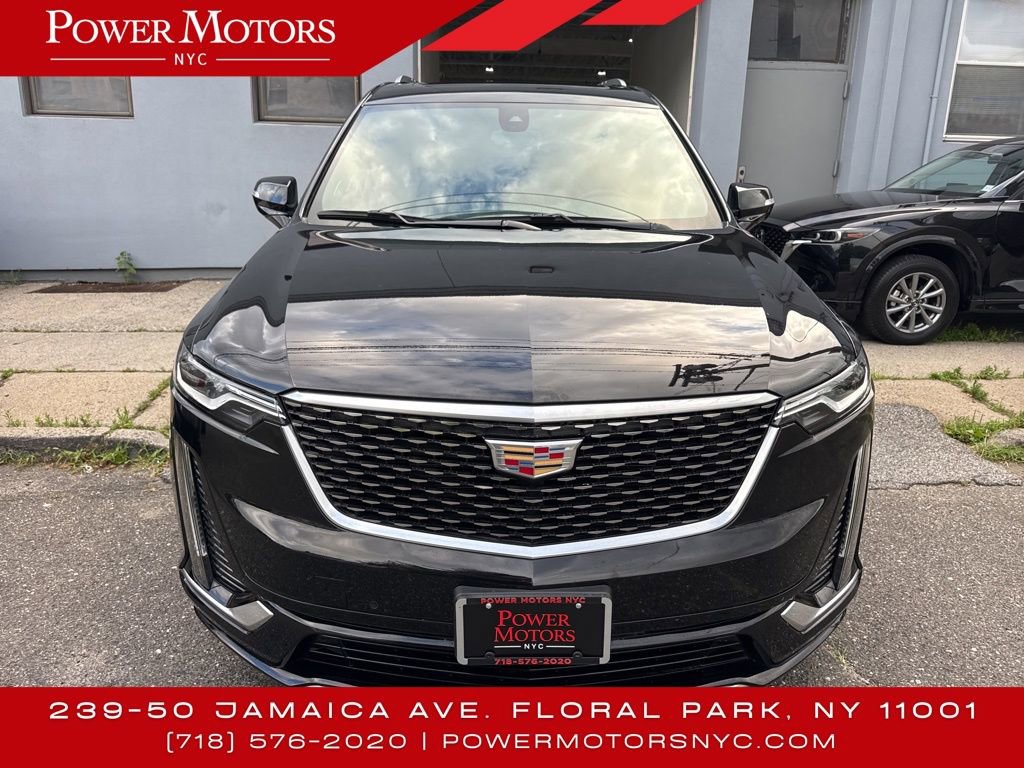 Used 2024 Cadillac XT6 Premium Luxury w/ LPO, Floor Liner Package image 8