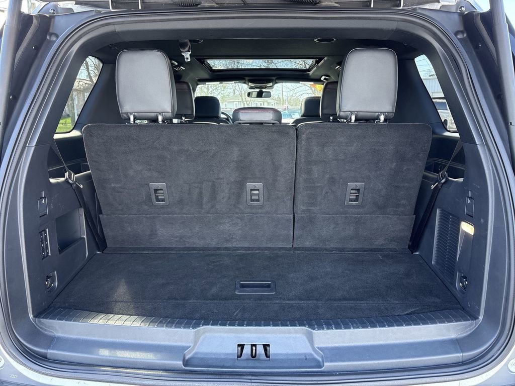 Used 2023 Ford Expedition Limited image 30
