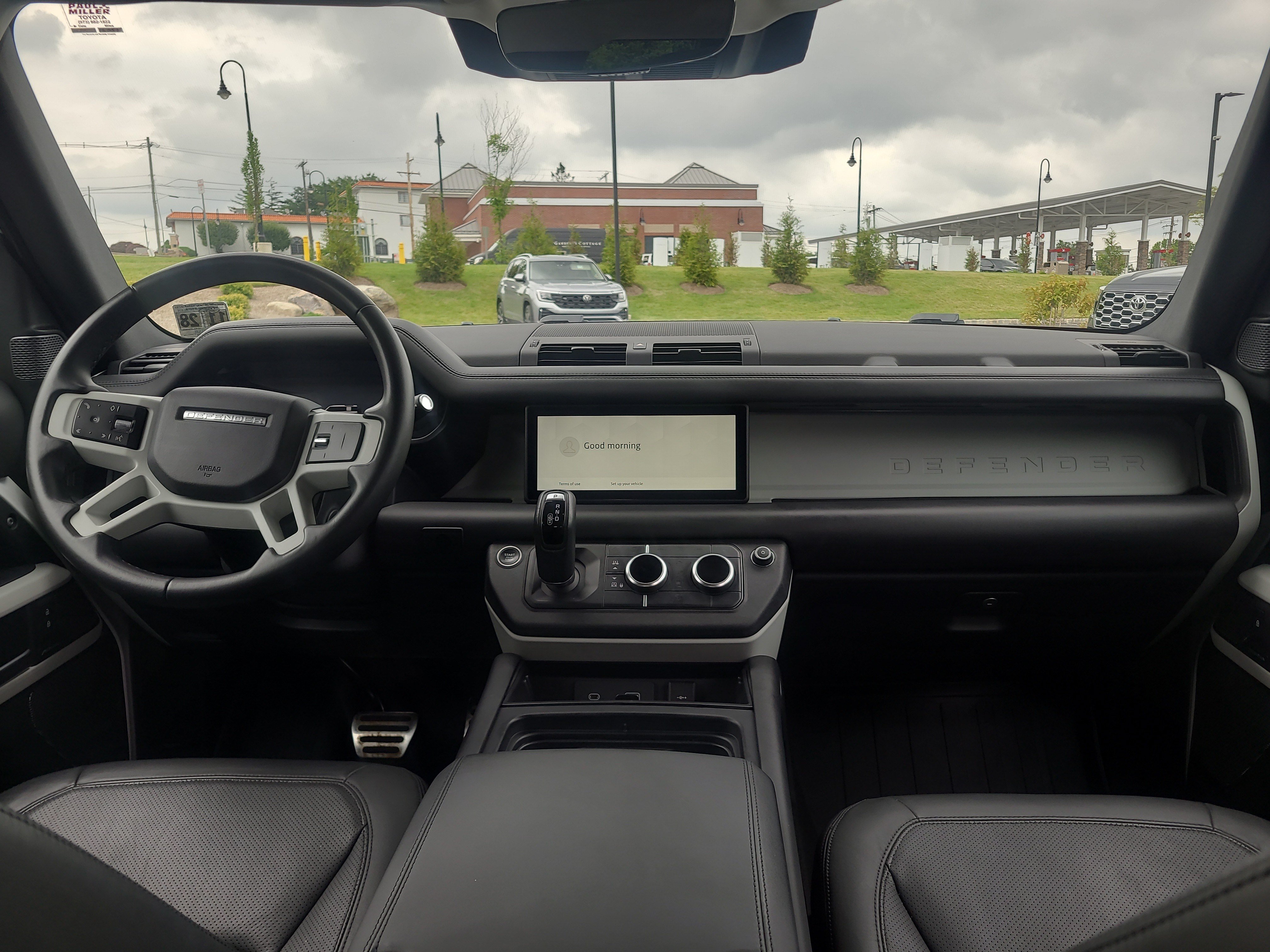 Used 2024 Land Rover Defender 110 S AWD/4WD image 18