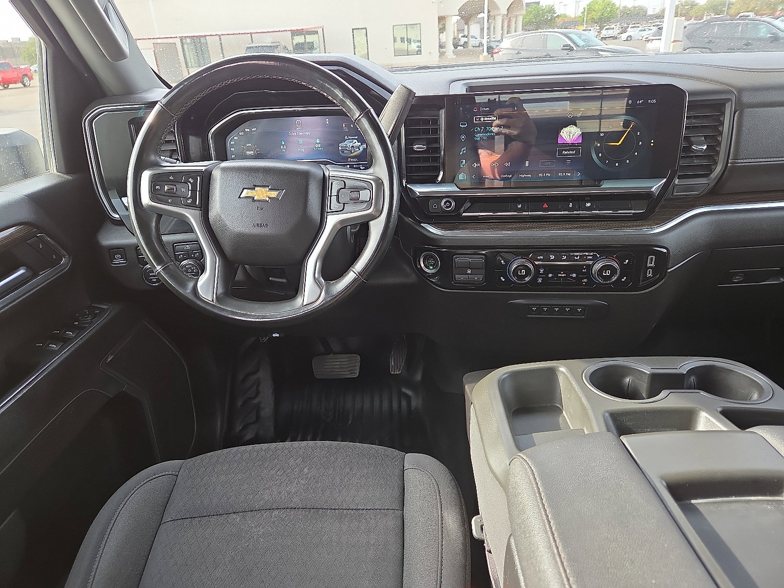 Used 2024 Chevrolet Silverado 2500 LT w/ Convenience Package AWD/4WD image 11