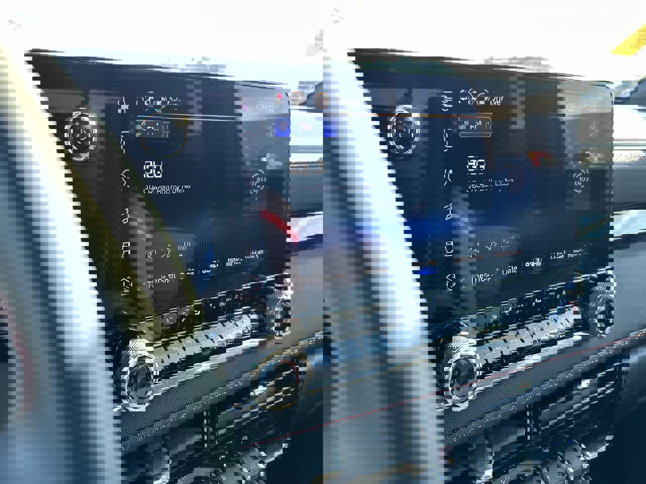 New 2025 Chevrolet Colorado Z71 w/ Midnight Edition image 28