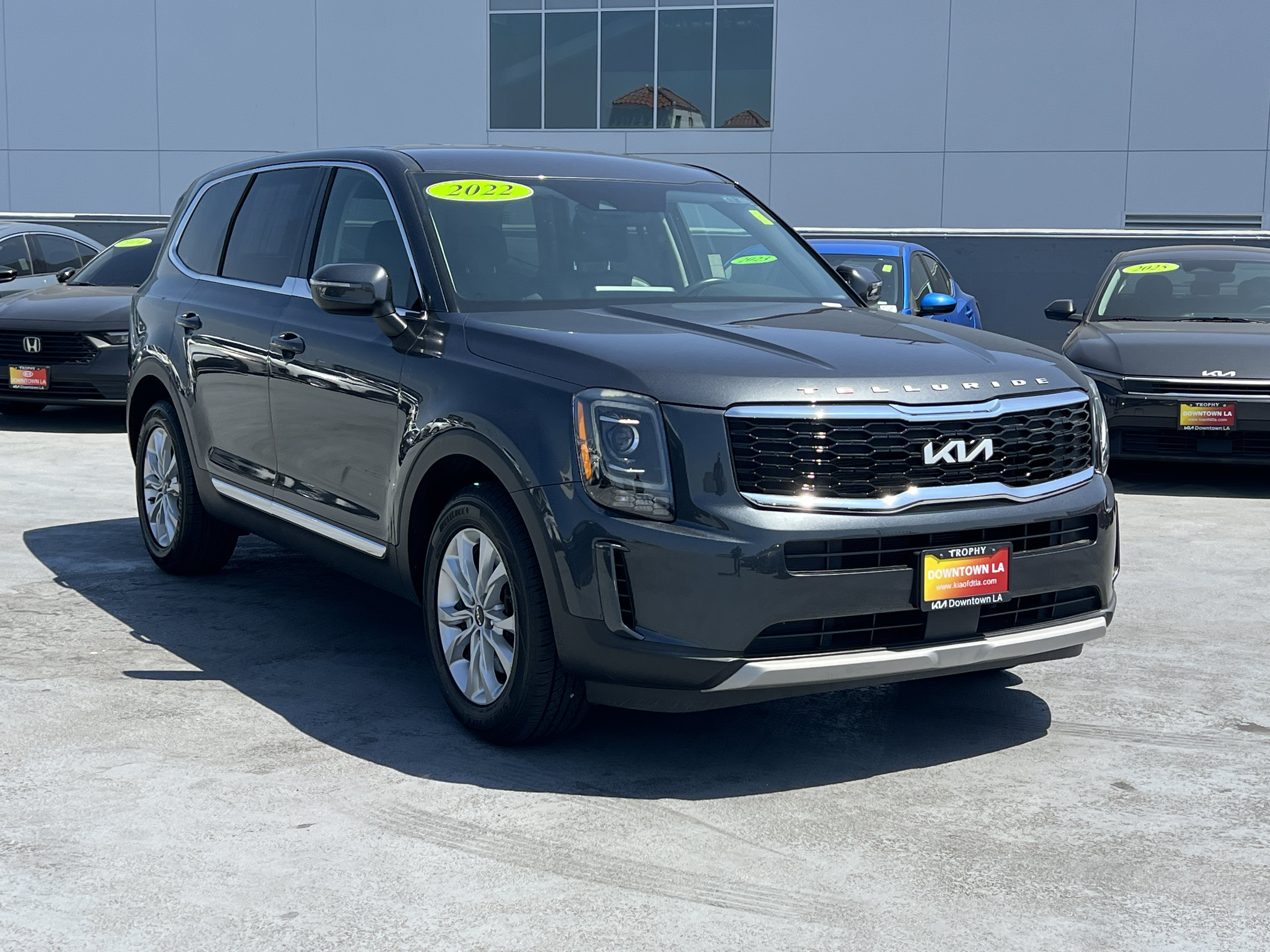 Certified 2022 Kia Telluride LX FWD image 10