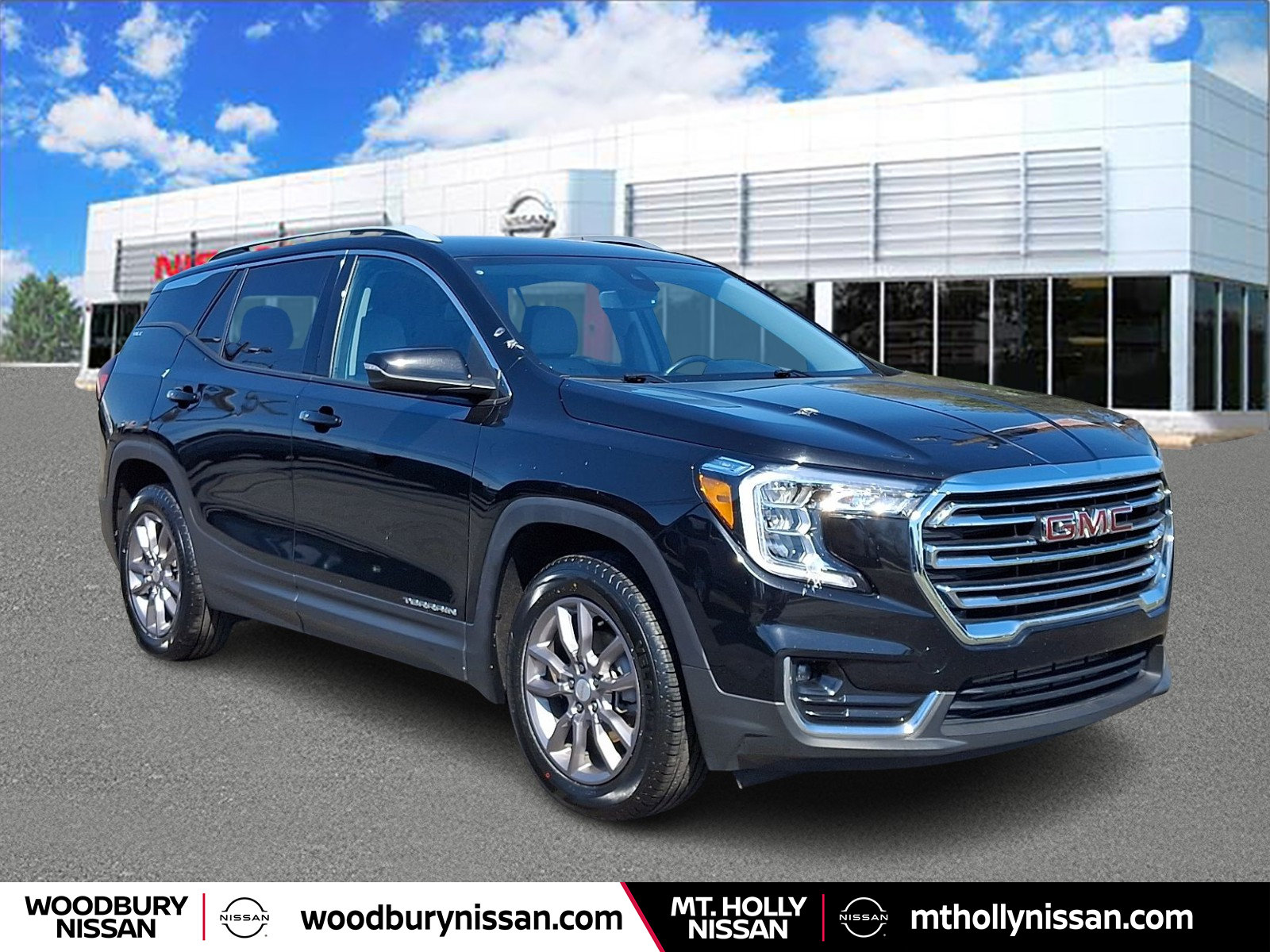 Used 2024 GMC Terrain SLT