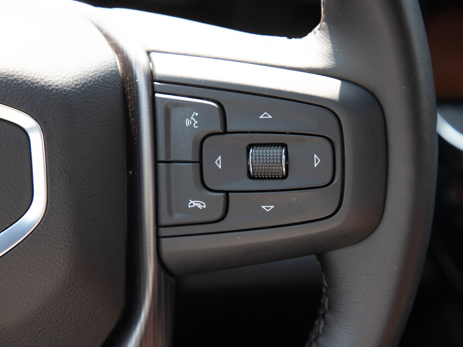 Used 2026 GMC Sierra 2500 Denali Ultimate AWD/4WD image 28