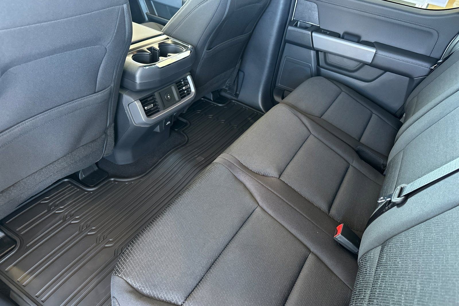 New 2026 Ford F150 XLT w/ Equipment Group 302A MID AWD/4WD image 11