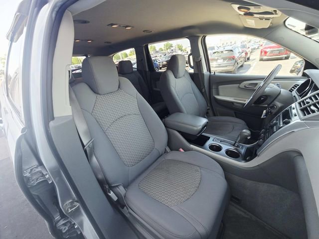 Used 2010 Chevrolet Traverse LT w/ Personal Connectivity Package FWD image 14