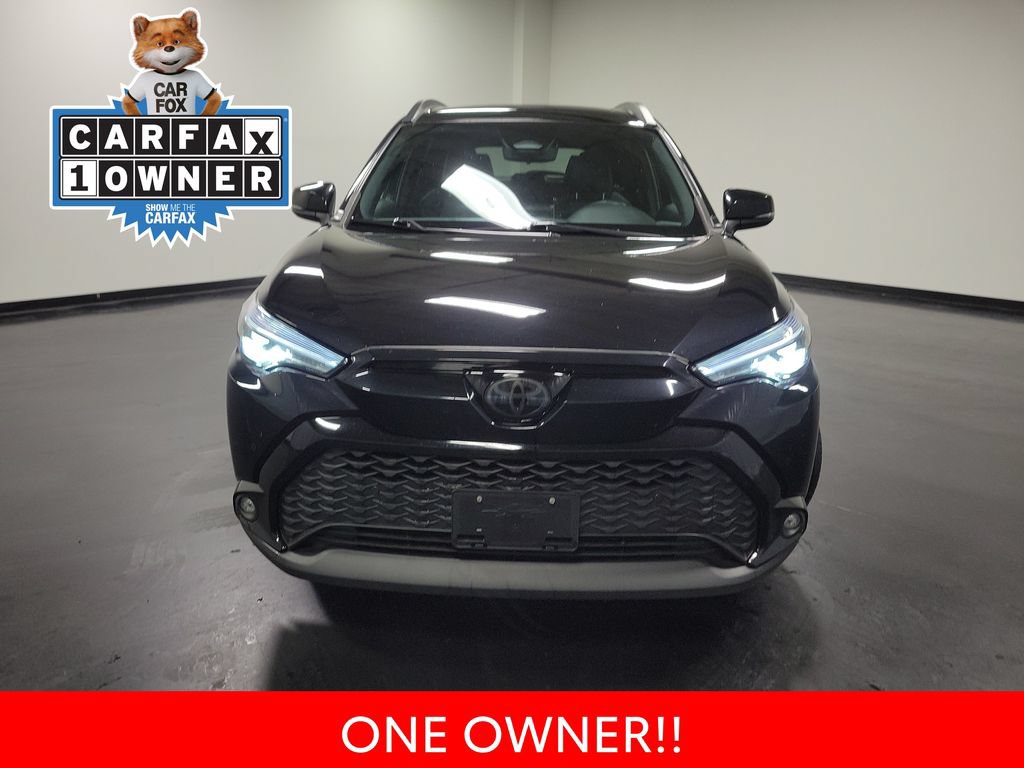 Used 2024 Toyota Corolla Cross AWD Hybrid w/ Convenience Package image 3
